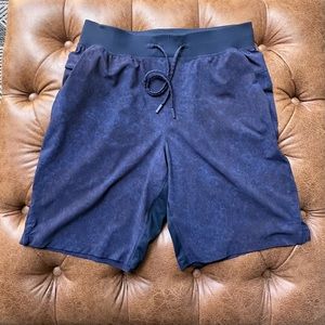 Lululemon THE Linerless Short 9”